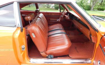 Plymouth-Road-Runner-1970-coupe-33