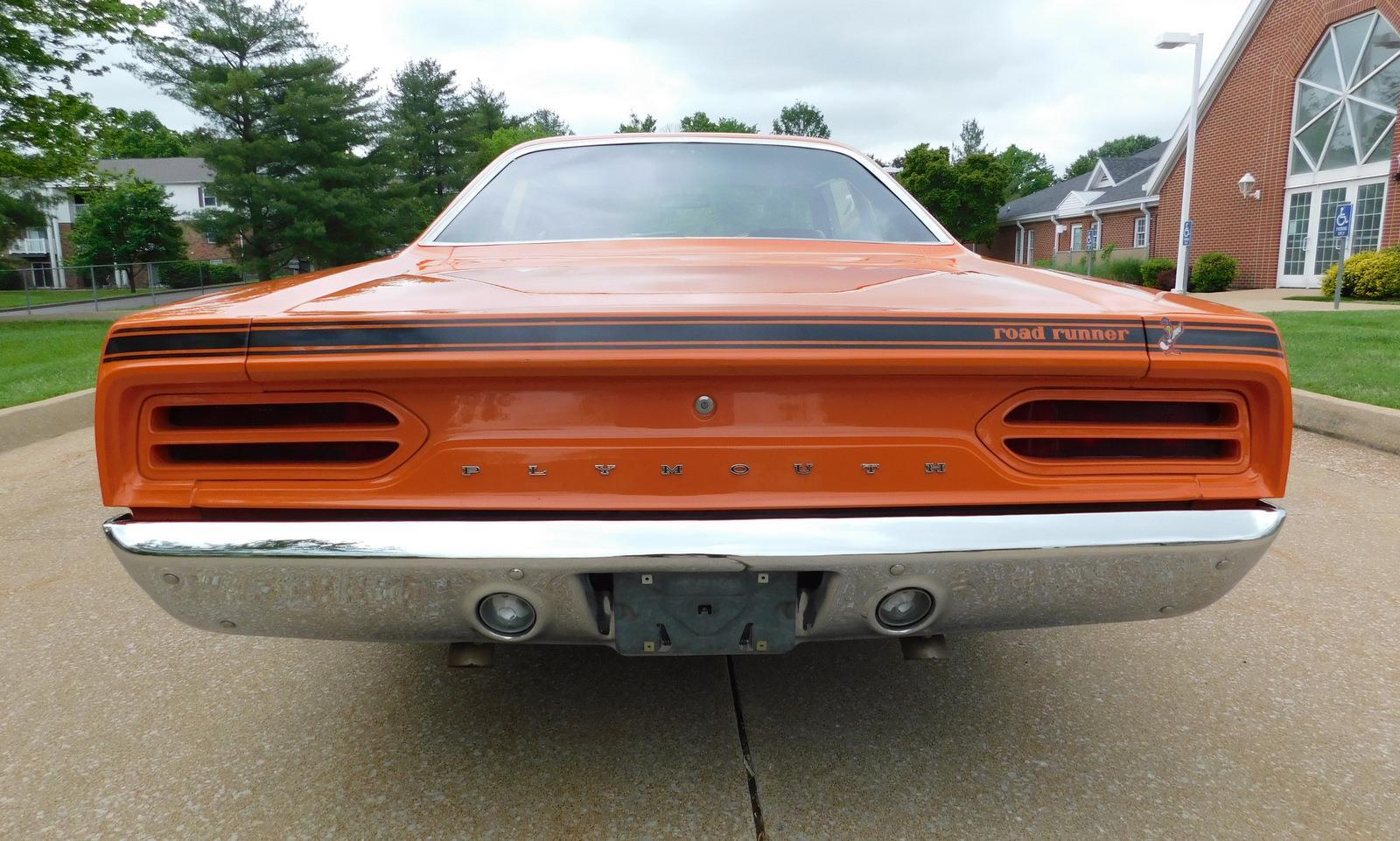 Plymouth-Road-Runner-1970-coupe-6