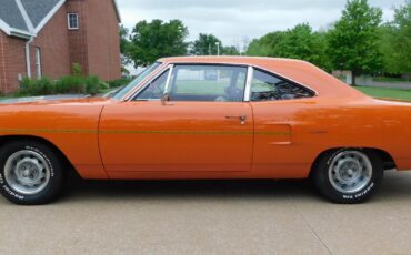 Plymouth-Road-Runner-1970-coupe-7