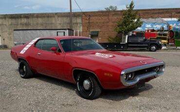 Plymouth-Road-Runner-1971-2