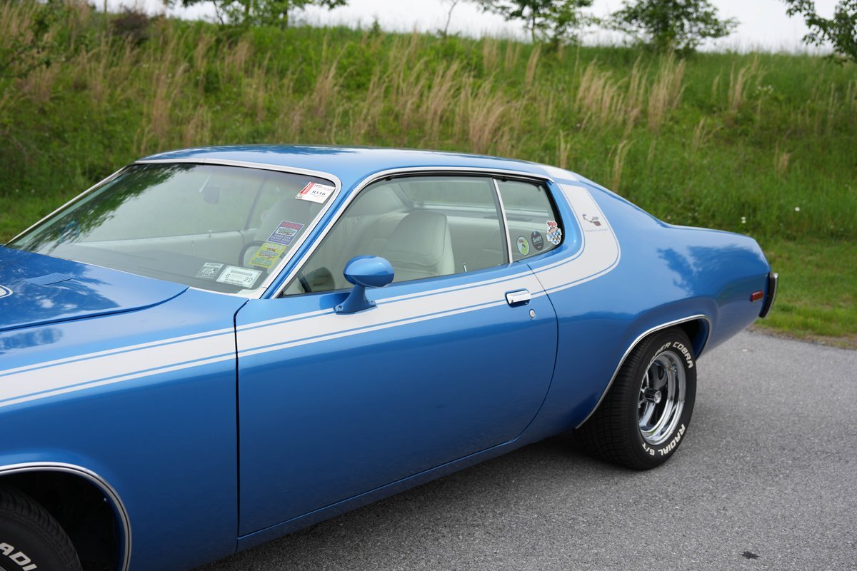 Plymouth-Road-Runner-1973-Fastback-20