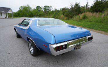 Plymouth-Road-Runner-1973-Fastback-22