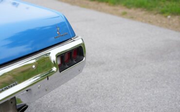 Plymouth-Road-Runner-1973-Fastback-24