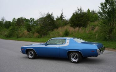 Plymouth-Road-Runner-1973-Fastback-31