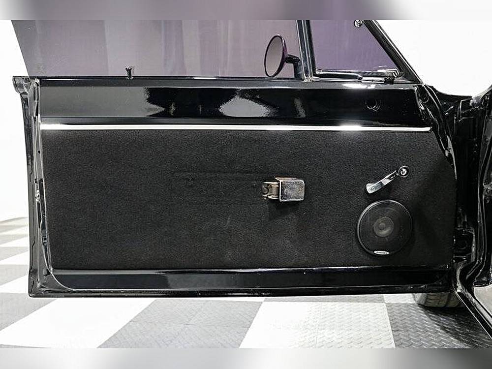 Plymouth-Roadrunner-1970-black-14