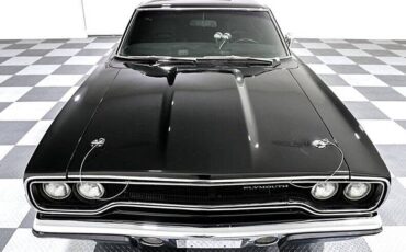 Plymouth-Roadrunner-1970-black-2