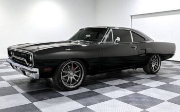 Plymouth-Roadrunner-1970-black-3