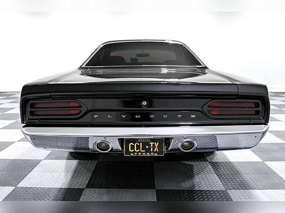 Plymouth-Roadrunner-1970-black-6