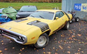 Plymouth-Roadrunner-1972