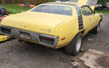 Plymouth-Roadrunner-1972-5