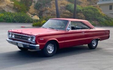 Plymouth-Satellite-1967-2-Door-Hardtop-Coupe-1