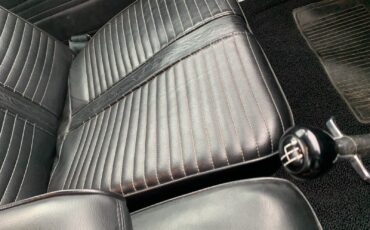 Plymouth-Satellite-1967-2-Door-Hardtop-Coupe-18