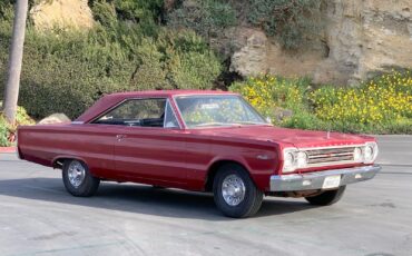 Plymouth-Satellite-1967-2-Door-Hardtop-Coupe-4