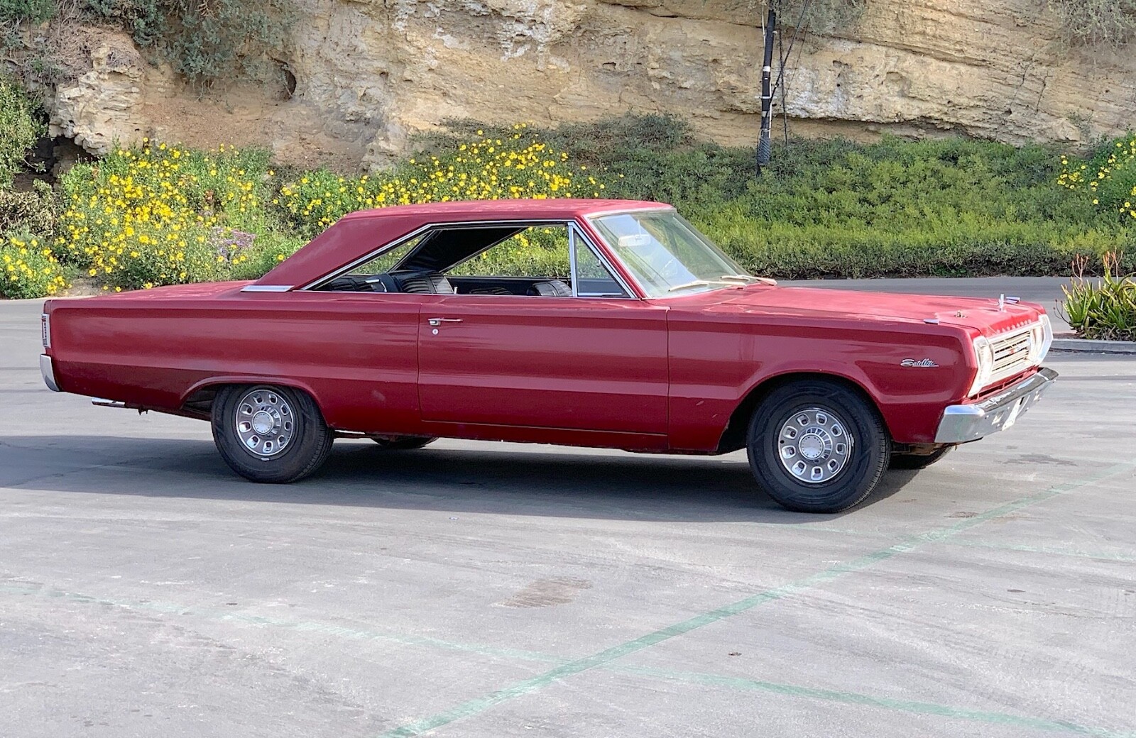 Plymouth-Satellite-1967-2-Door-Hardtop-Coupe-5