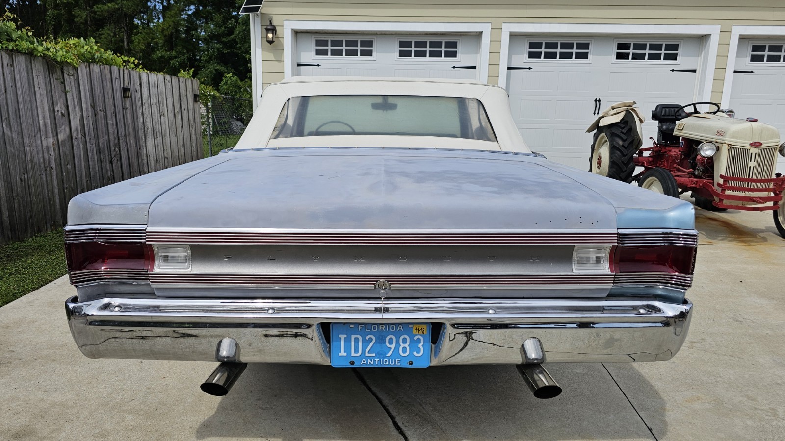 Plymouth-Satellite-1967-Convertible-5