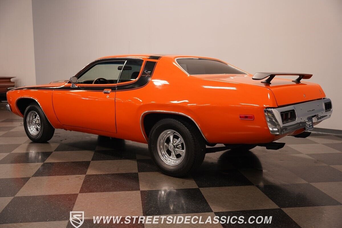 Plymouth-Satellite-1973-Coupe-11