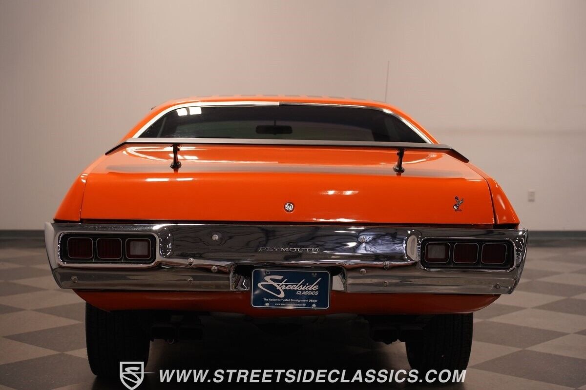 Plymouth-Satellite-1973-Coupe-13
