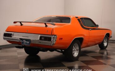 Plymouth-Satellite-1973-Coupe-14