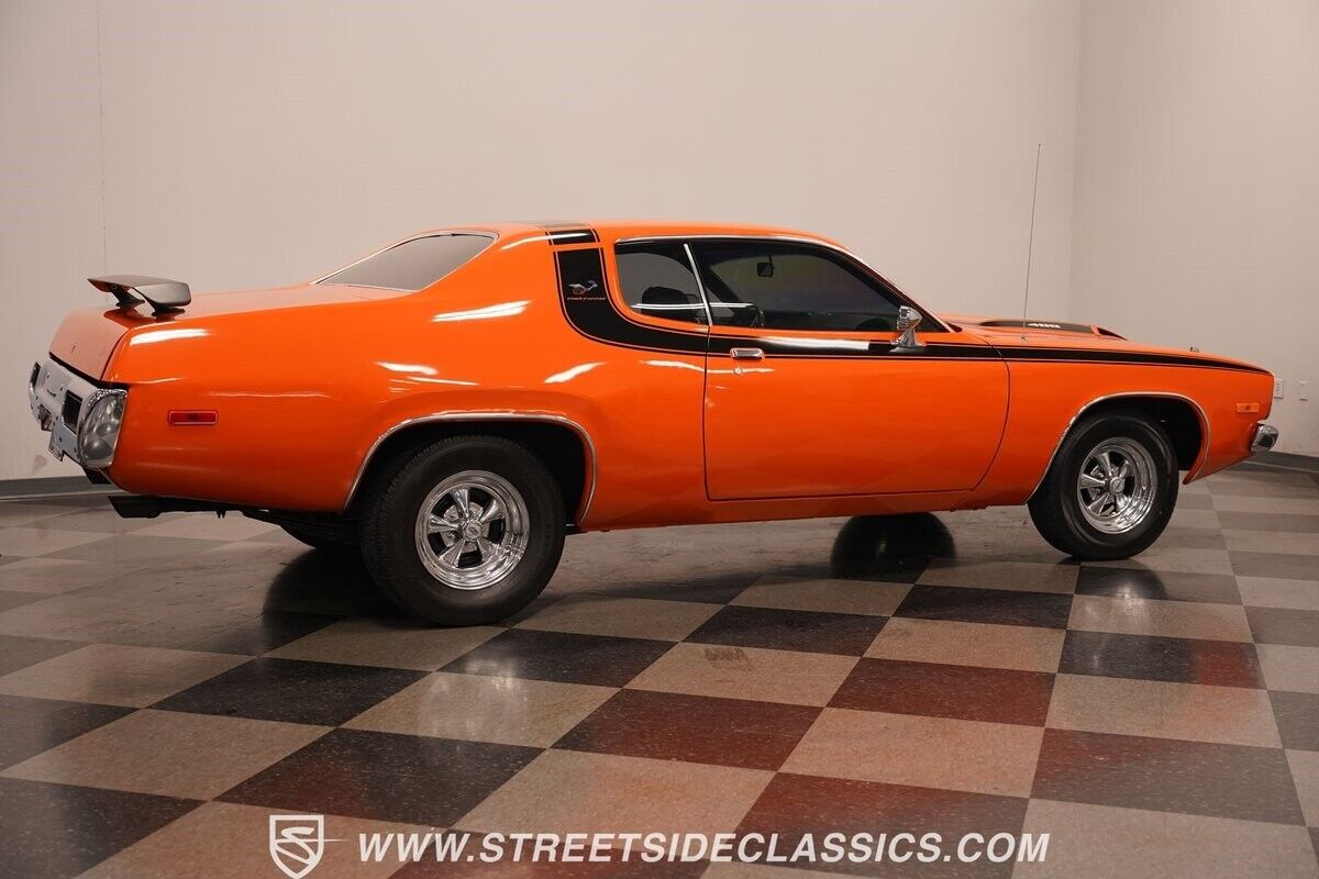 Plymouth-Satellite-1973-Coupe-16