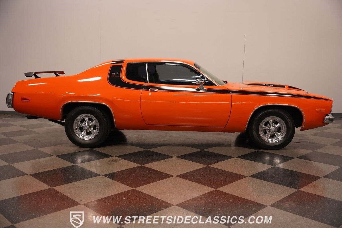 Plymouth-Satellite-1973-Coupe-17