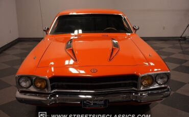 Plymouth-Satellite-1973-Coupe-21