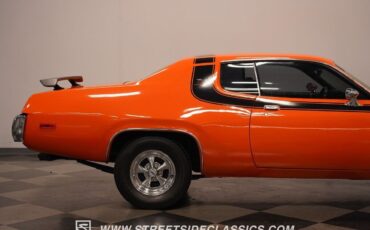 Plymouth-Satellite-1973-Coupe-32