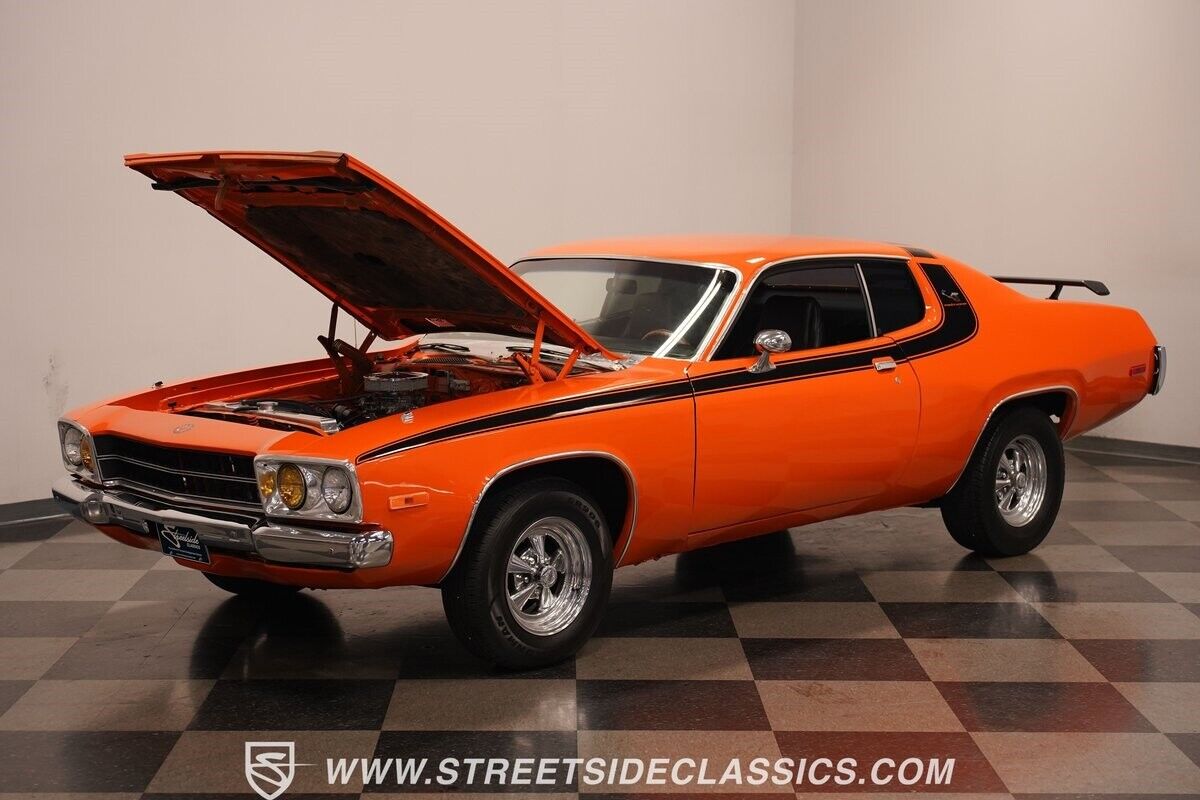 Plymouth-Satellite-1973-Coupe-35