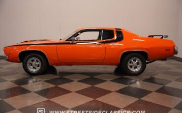 Plymouth-Satellite-1973-Coupe-9