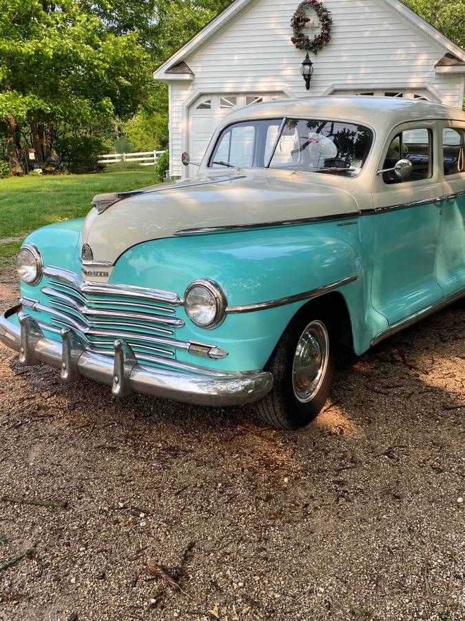 Plymouth-Special-deluxe-1948-custom-1