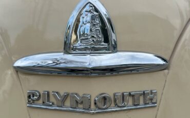 Plymouth-Special-deluxe-1949-custom-16
