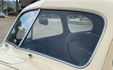 Plymouth-Special-deluxe-1949-custom-19