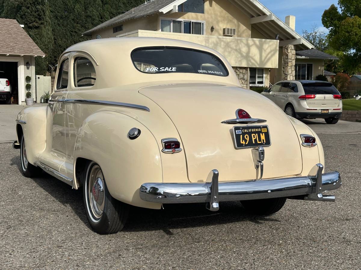 Plymouth-Special-deluxe-1949-custom-7