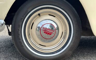 Plymouth-Special-deluxe-1949-custom-9