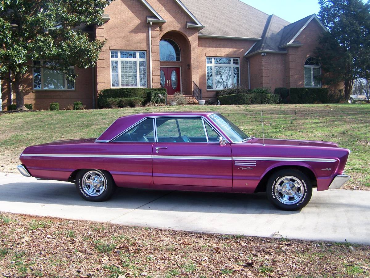 Plymouth Sport fury  1965 purple