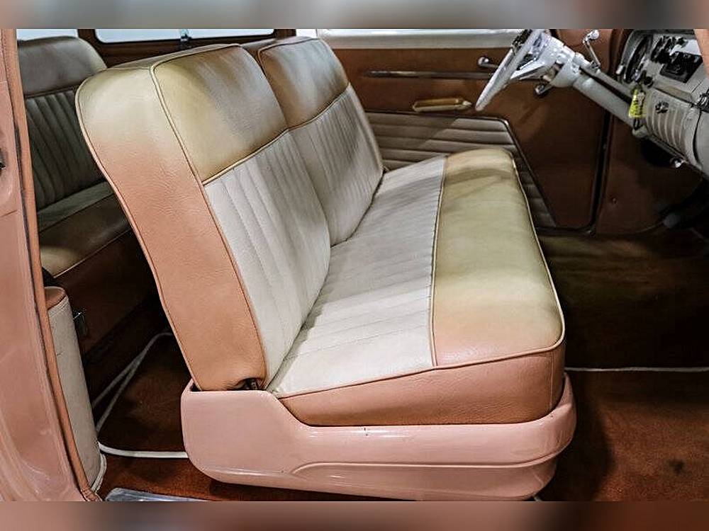 Plymouth-Suburban-sport-1956-custom-16