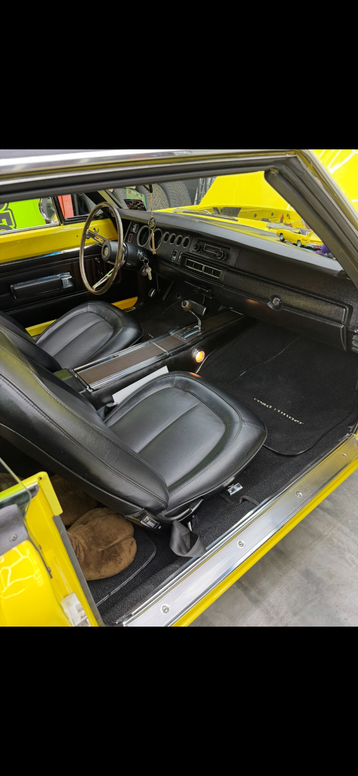 Plymouth-Superbird-1970-Coupe-24