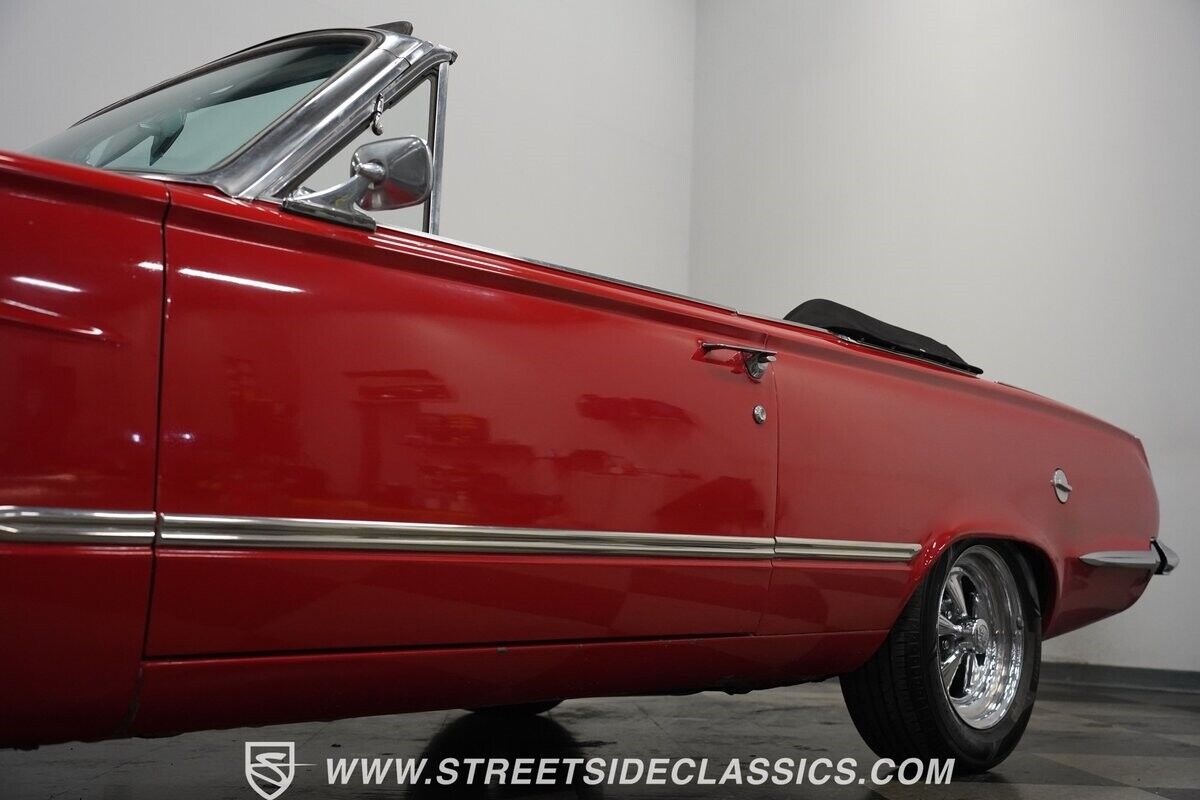 Plymouth-Valiant-1964-Convertible-26