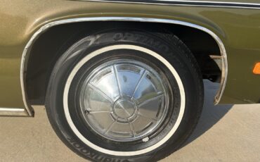 Plymouth-Valiant-1972-Coupe-8