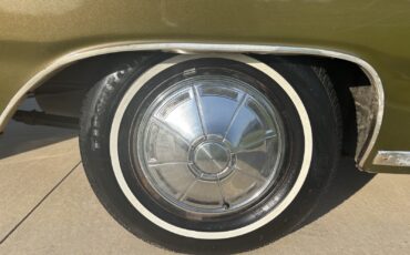 Plymouth-Valiant-1972-Coupe-9