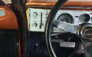 Plymouth-Valiant-3.7-1964-10