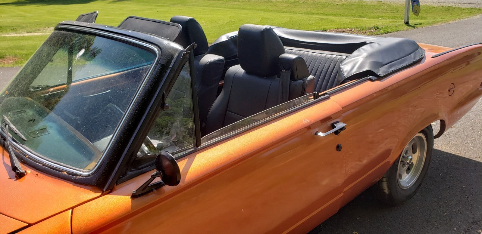Plymouth-Valiant-3.7-1964-5