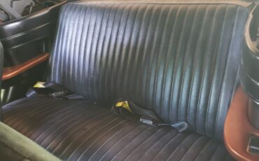 Plymouth-Valiant-3.7-1964-7