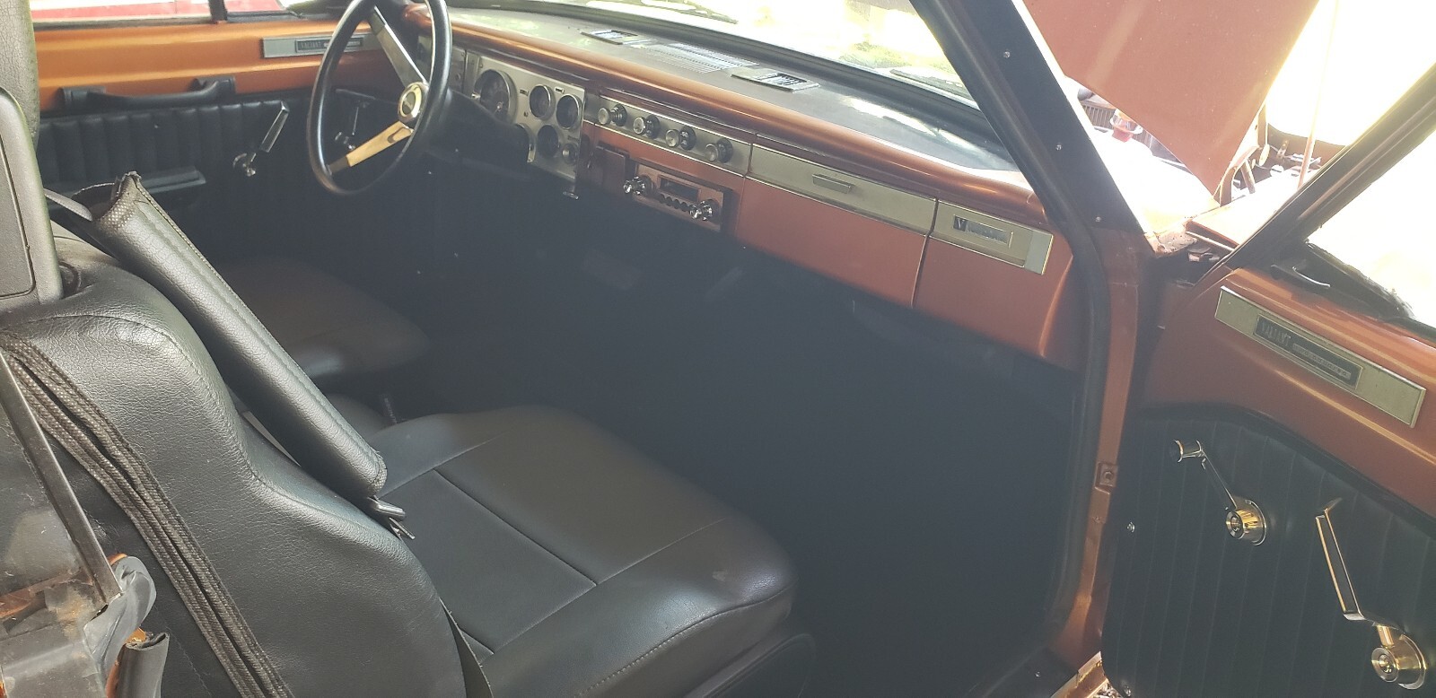 Plymouth-Valiant-3.7-1964-8