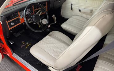 Plymouth-Volare-1977-16