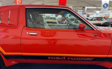 Plymouth-Volare-1977-30