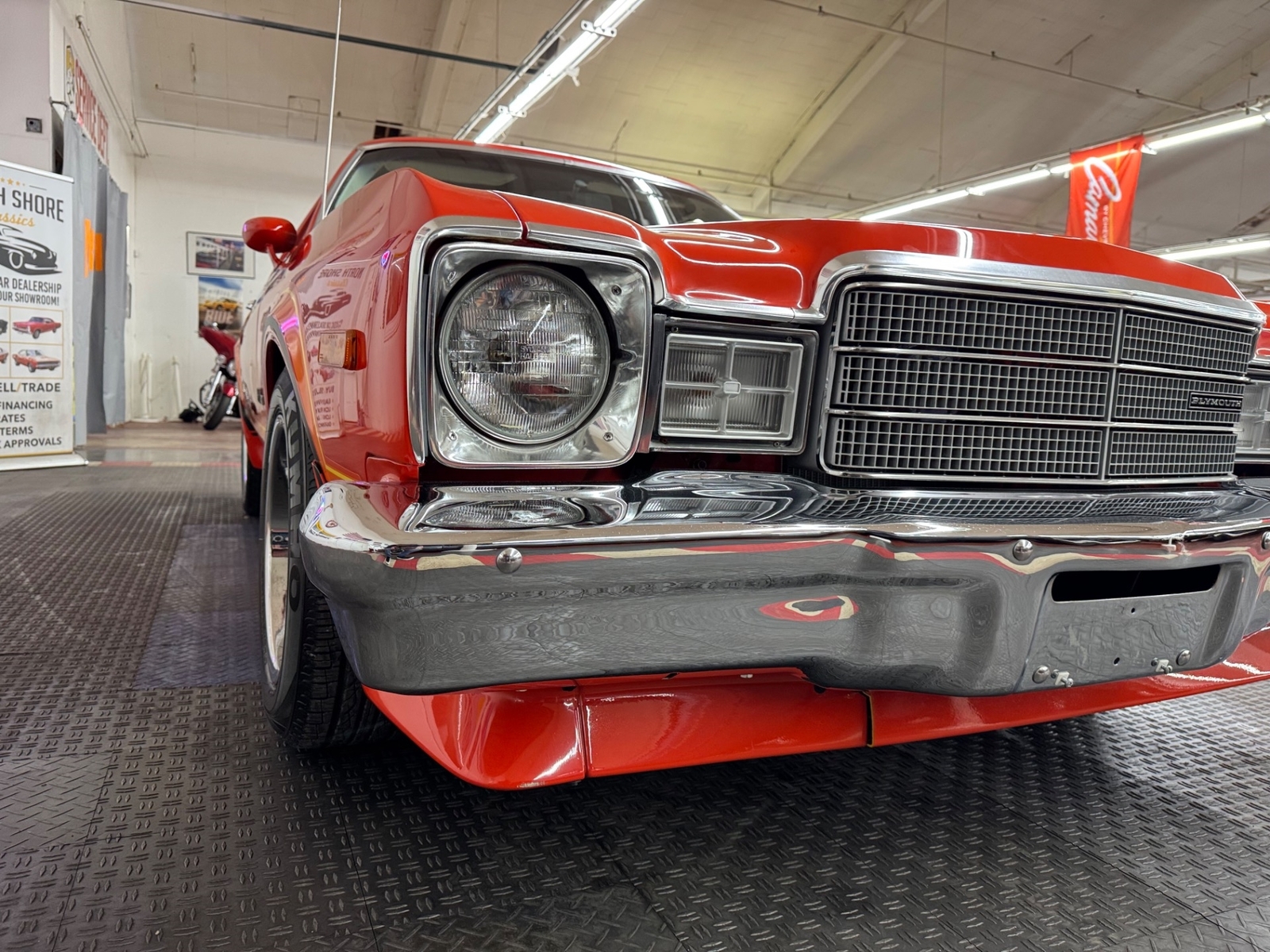 Plymouth-Volare-1977-7