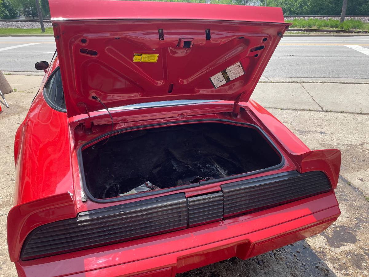 Pontiac-1980-22