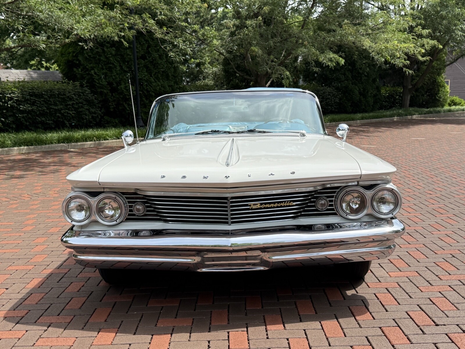 Pontiac-Bonneville-1960-12
