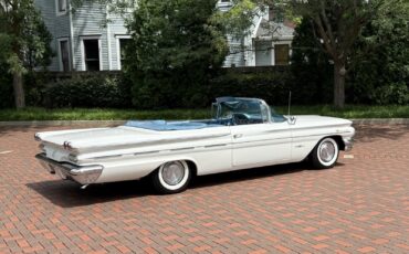 Pontiac-Bonneville-1960-2
