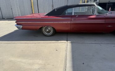 Pontiac-Bonneville-1960-Convertible-3